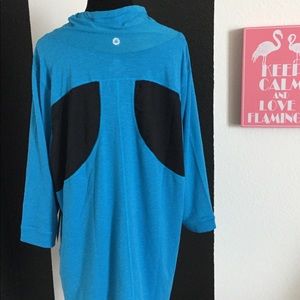 Rainbeau Cate Pullover With Black Detains